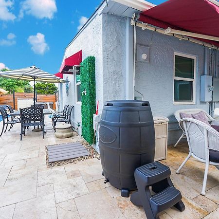 Palms Retreat! Giant Heated Pool-Hottub-Firepit-5Min2Beach-Pets-Ev Chgr Fort Lauderdale Exterior photo
