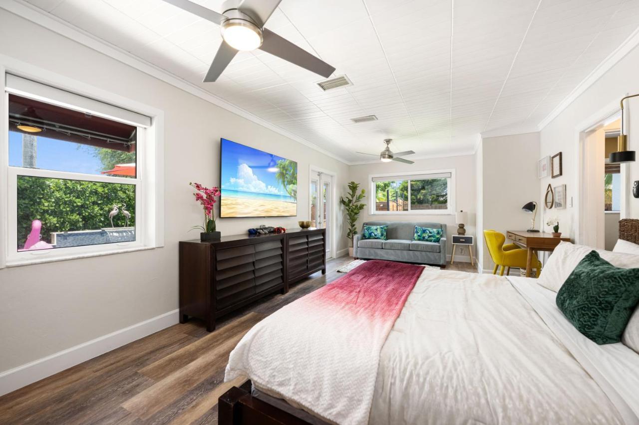 Palms Retreat! Giant Heated Pool-Hottub-Firepit-5Min2Beach-Pets-Ev Chgr Fort Lauderdale Exterior photo